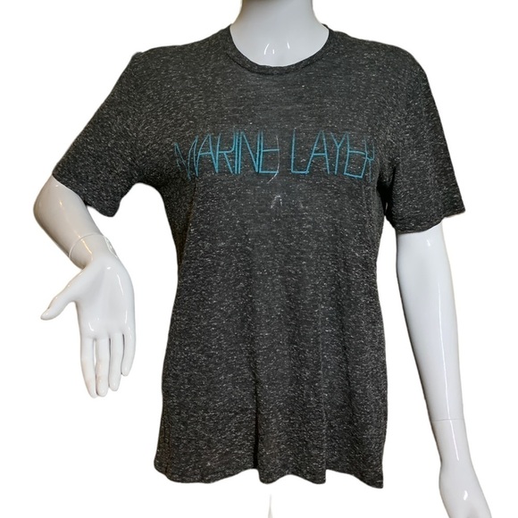 Marine Layer foggy letters graphic tee in charcoal - Picture 2 of 9